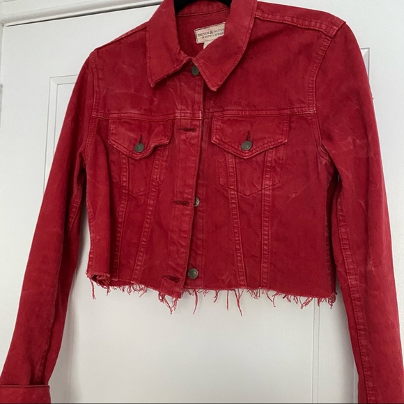 cropped denim jean jacket - Picture 9 of 12